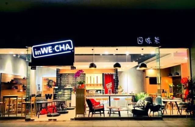 劉強東牽手麥當勞前副總裁，目標直指星巴克！|餐飲界