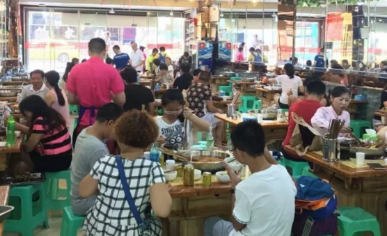 租金漲10倍，串串4角生意怎么做？揭秘重慶最老串串年收100萬