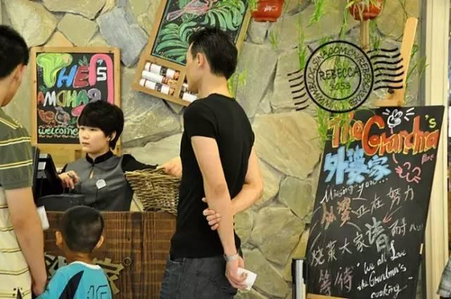 一家生意火爆的餐廳，菜品有那些門道？|餐飲界