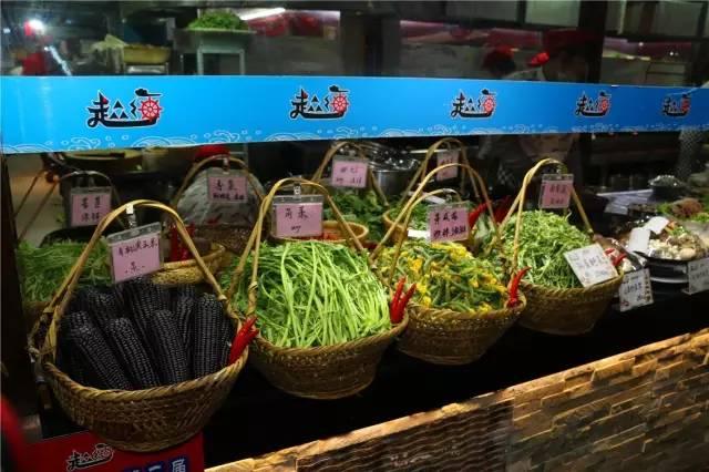 只靠一招，這家餐廳牢牢拴住老員工！|餐飲界