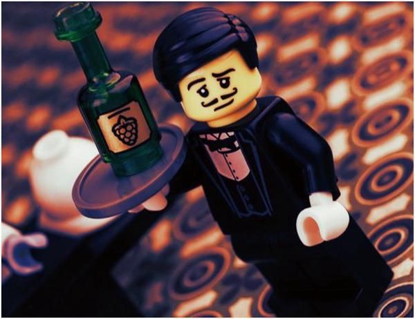 餐廳刷爆朋友圈的秘密，原來是你家服務員做到這些？|餐飲界