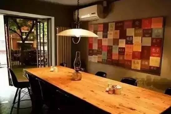 這家30平米小店排隊(duì)比海底撈還壯觀，只因做到了這四點(diǎn)……|餐飲界