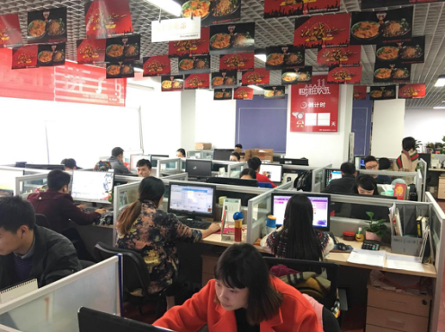 一舉邁入億元級(jí)電商俱樂部，白家食品憑什么？|餐飲界