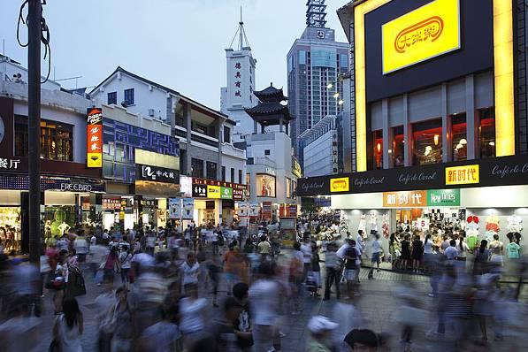 餐廳房租10年上漲5倍，成關(guān)店罪魁禍?zhǔn)?！如何與房東談判不漲租金？