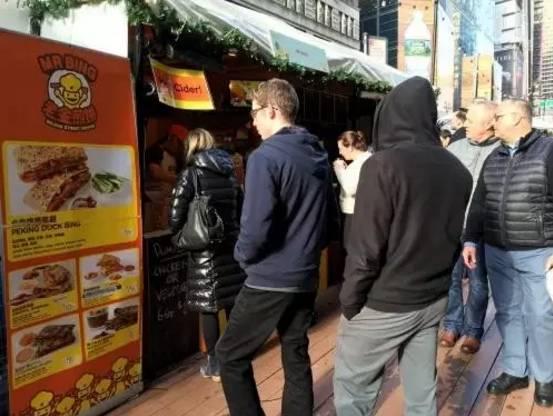 投行副總裁辭職賣煎餅！100元一個，紐約人還紛紛排隊？|餐飲界