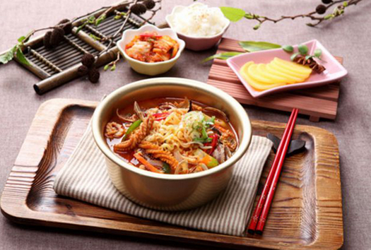 烤肉、炸雞、拌飯、芝士火鍋，難掩韓餐爛大街的真相