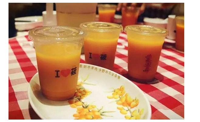 他們推了款國(guó)臺(tái)味的雞尾酒 餐飲企業(yè)的飲品還可以這么玩？|餐飲界