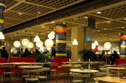除了賣沙發(fā)，宜家還想開獨(dú)立的街邊餐廳|餐飲界