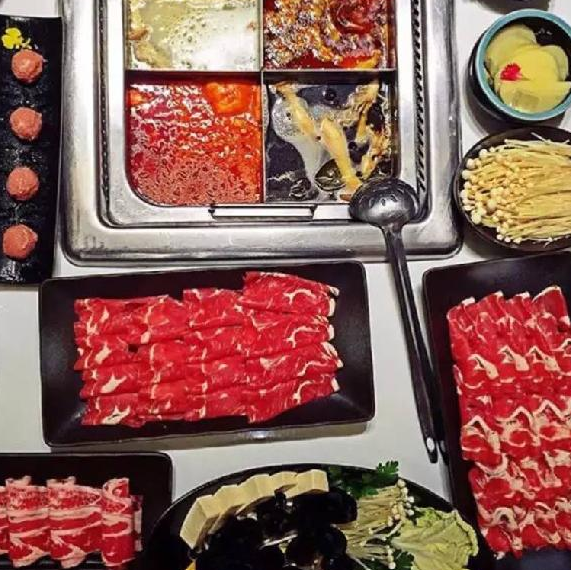 海底撈、小肥羊全面“入侵”日本，畫風突變！
