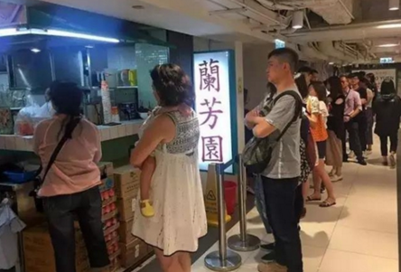 小店火爆65年，每日賣茶逾千杯，卻婉拒所有商業(yè)合作？