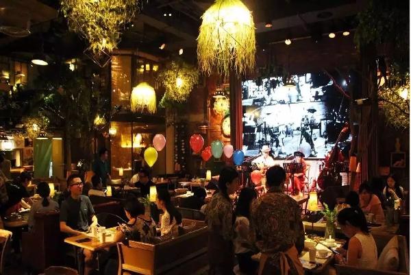 想做到1000+門(mén)店，休閑正餐會(huì)是突破口嗎？|餐飲界