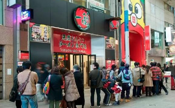 用餐全程無需交流，一蘭拉面如何治愈“一人食”顧客