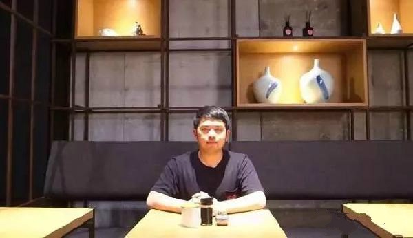 15歲債臺高筑，28歲開了一家全球最火米粉店，估值1億！