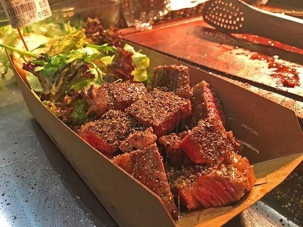 顛覆了西餐廳模式的速食牛排，這種創(chuàng)新業(yè)態(tài)現(xiàn)在怎么樣了？|餐飲界