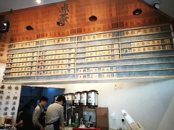 “嚴(yán)選菜單”成流行：它僅憑15款產(chǎn)品，8個(gè)月開火6家新店