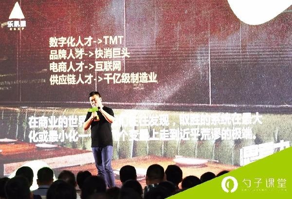 聽說你五行缺人，所以你知道“挖人”的正確姿勢(shì)嗎？