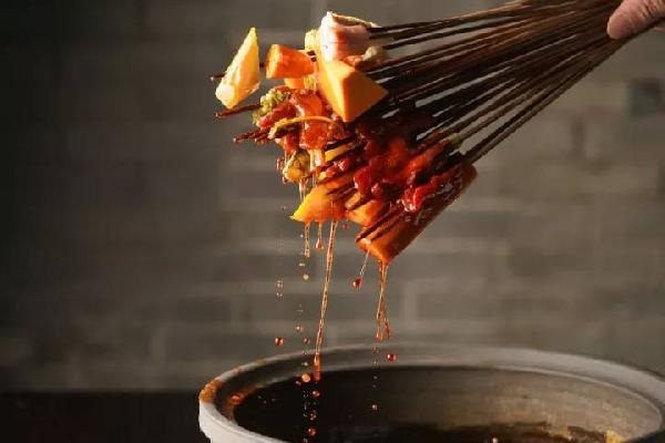 看一眼就讓顧客把持不住，竟是因?yàn)橐环莶藛?