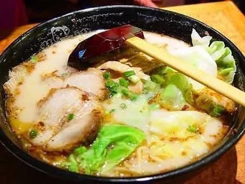 “5年千店”計劃泡湯、業(yè)績連續(xù)3年下滑，味千拉面為何身陷“中年危機”？