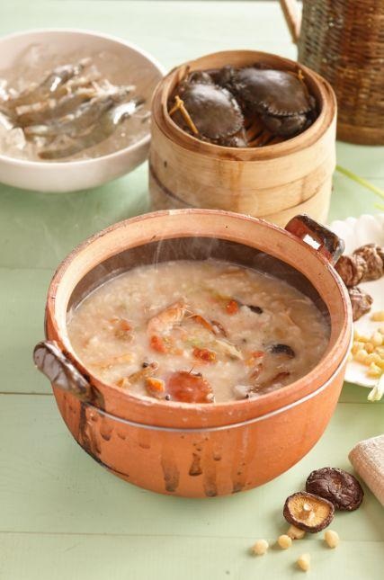 以潮粥薈為案例，談?wù)劤鄙巧板佒嗥奉?lèi)破局背后的升維思考