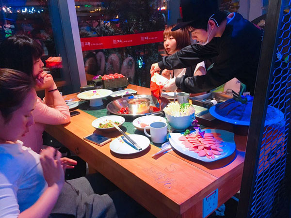 潮辣君告訴你，餐飲創(chuàng)業(yè)新手如何正確選擇火鍋品牌