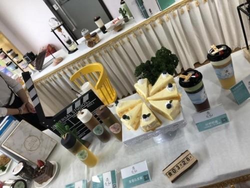  抖音爆紅！茶言麥語“表白茶”1次簽下200“合伙人”