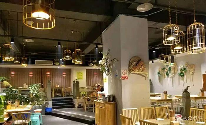 一年關店4萬家，萬人迷的川菜怎么就成了萬人敵？