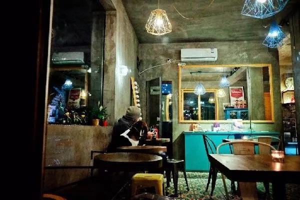 為什么你的連鎖店，敵不過隔壁的夫妻小店？
