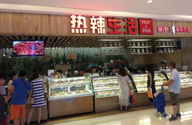 一年賣(mài)出6個(gè)億，資本瘋投3個(gè)億，火爆開(kāi)100+分店，它是如何成為小龍蝦鮮食行業(yè)領(lǐng)跑者的？