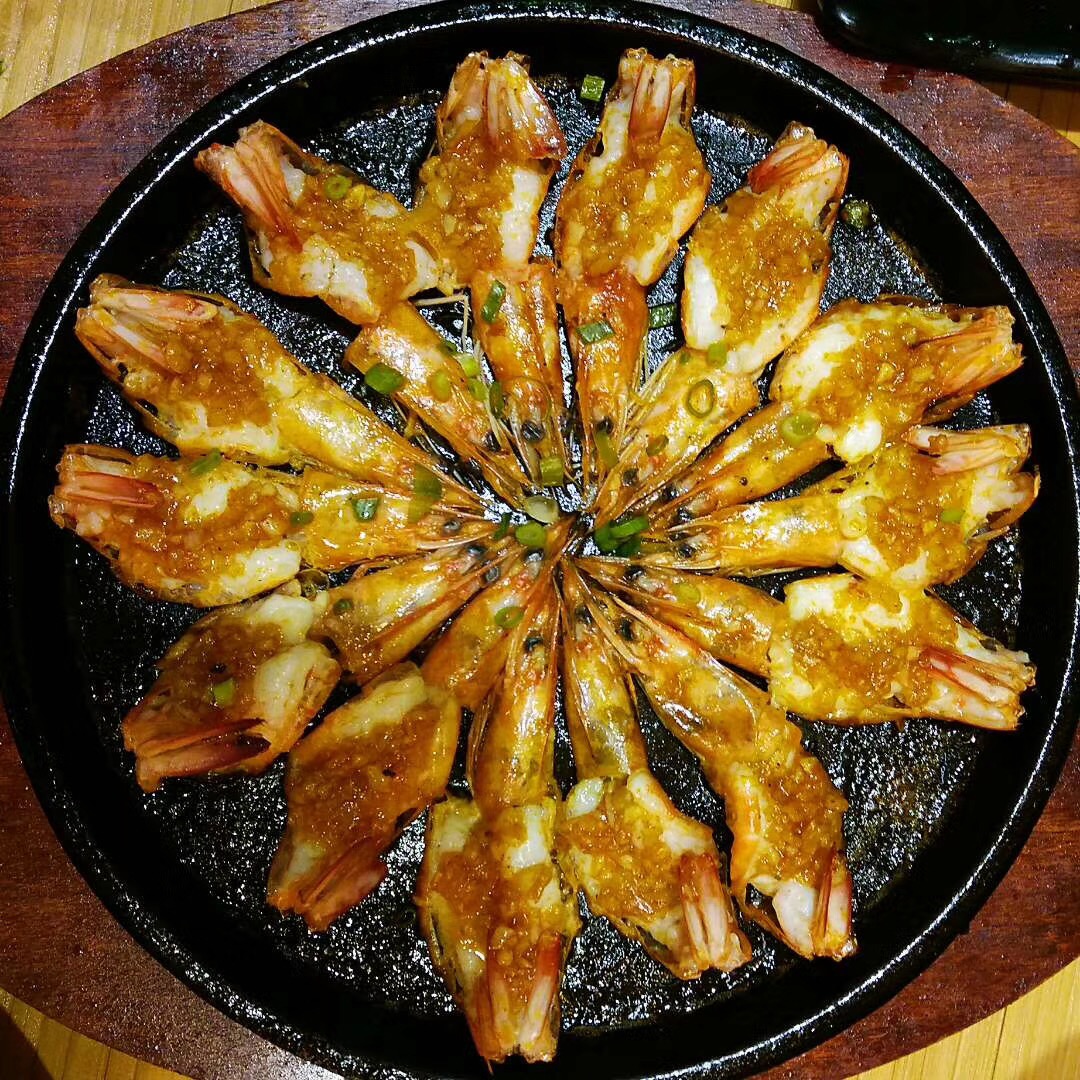 餐飲大事件219期|星巴克中國試水15元早餐、茶顏悅色將在深圳開快閃店、店員因癡迷網(wǎng)絡賭博，竟綁架老板娘索要300萬|餐飲界