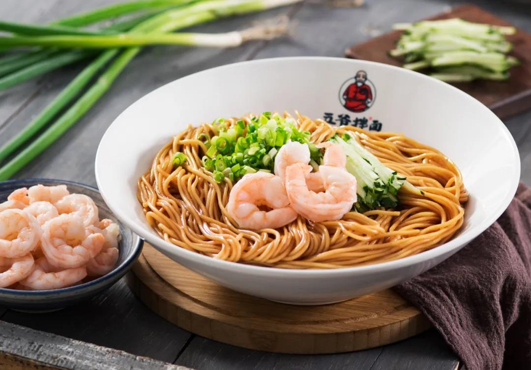 餐飲大事件238期 |廣州餐飲勝利在望、“五爺拌面”獲投3億元、海底撈張勇回應(yīng)股價下跌、喜茶估價600億|餐飲界