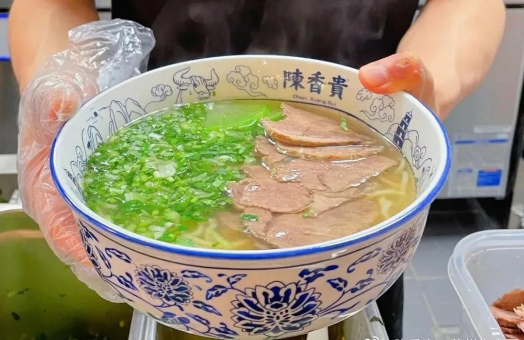 餐飲大事件242期|喜茶投資Seesaw咖啡、河南多位餐飲老板自發(fā)組織捐助、|餐飲界