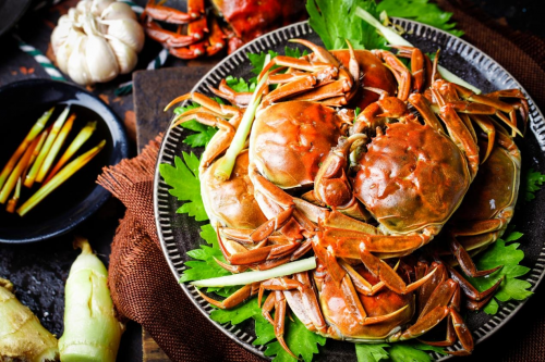 河蟹怎么做？來(lái)試試黃酒料酒焗河蟹