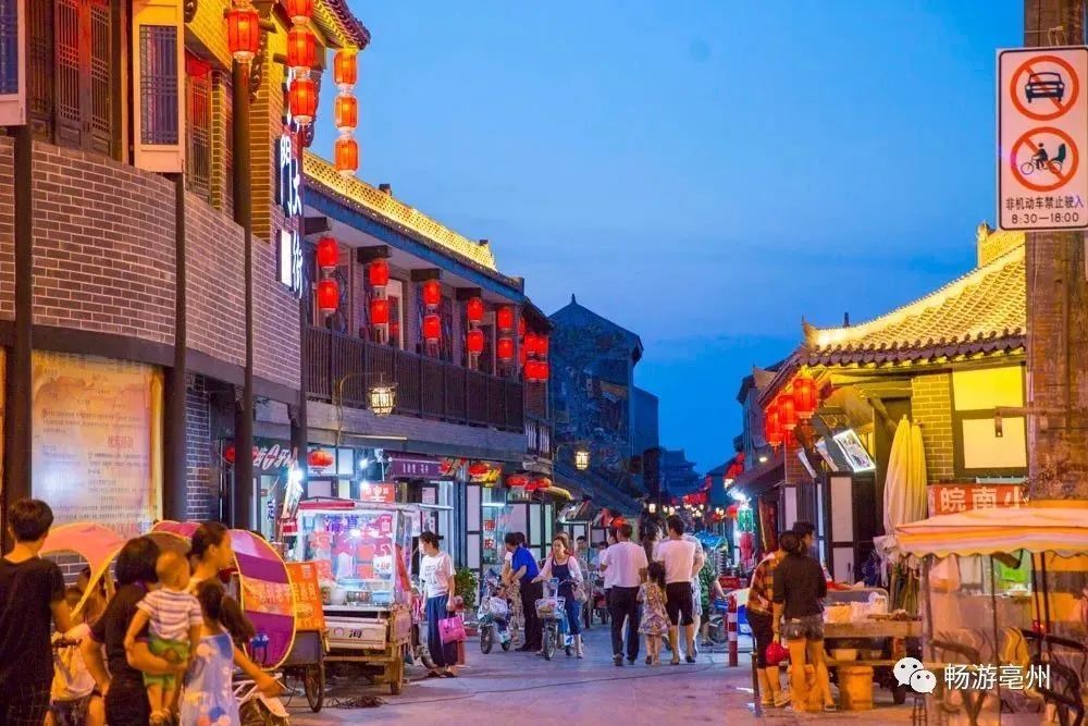 曾經(jīng)“不入流”的市集餐飲，為何越來(lái)越火？