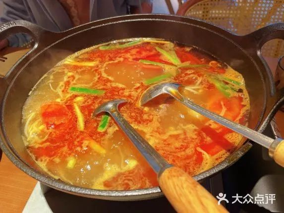 上億曝光，有人打飛的去吃 天水麻辣燙接棒淄博燒烤？