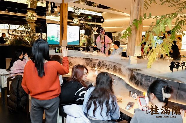 桂滿隴「江南流水席」登陸上海西岸夢(mèng)中心：一席流水宴，半部江南史